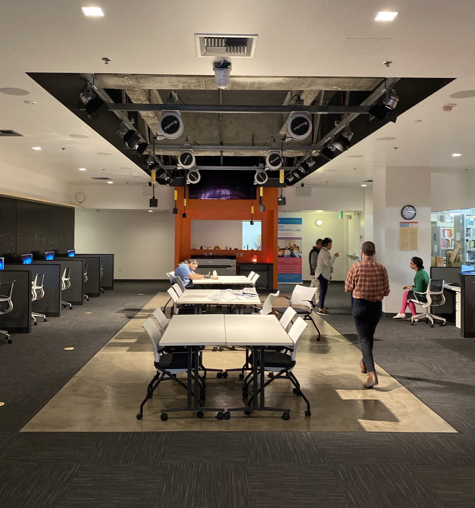 Octavia Digital Media Lab — photograph 2 of 3