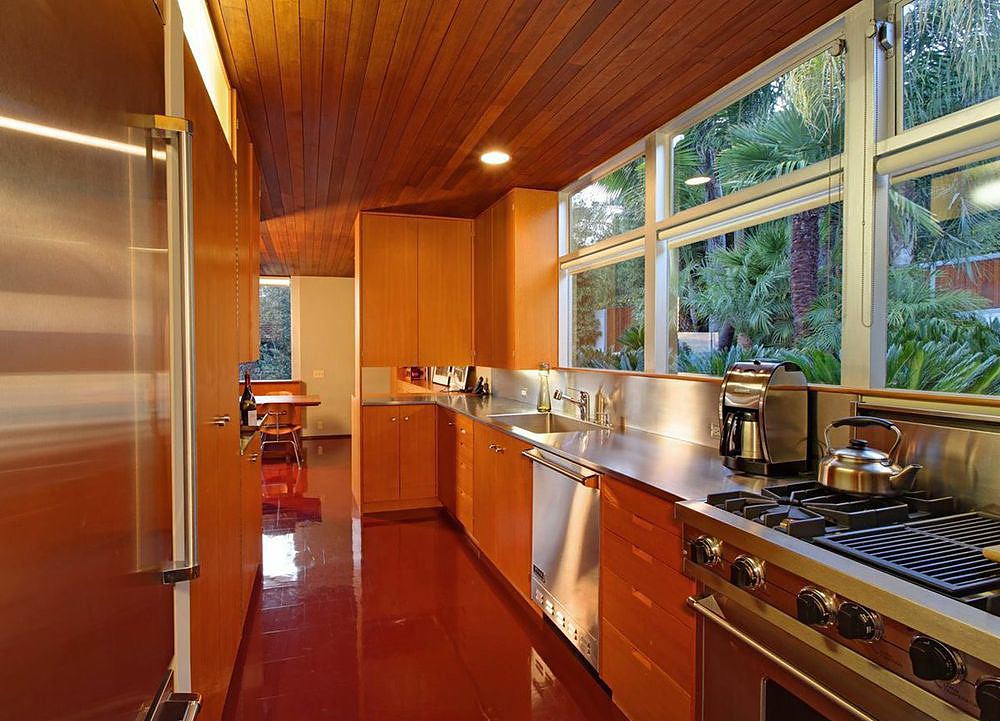 Neutra House Renovation — photograph 4 of 9